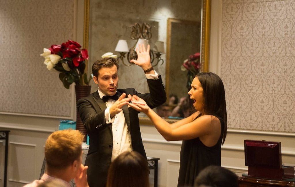 Mind Bending Magic Show: Impossible Occurrences