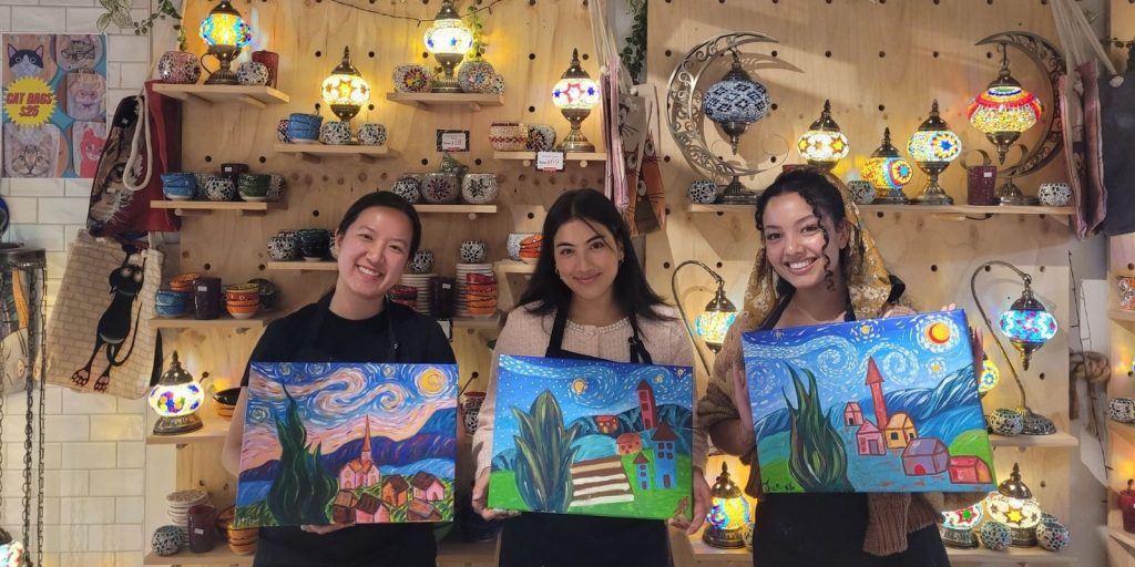 Acrylic Paint and Sip Melbourne, paint and sip class Melbourne, 555 Flinders Ln painting class​
